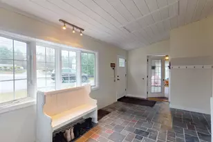 66 Litchfield Rd, Londonderry, NH 03053 - Photo 4