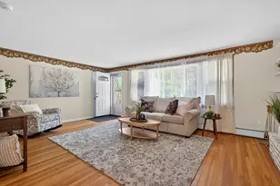 213 Twist Hill Rd, Dunbarton, NH 03046 - Photo 8