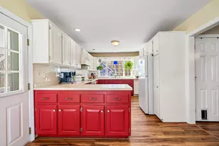 20 Gilcreast Dr, Litchfield, NH 03052 - Photo 16