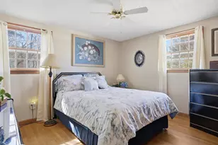 18 Cottonwood Dr, Hudson, NH 03051 - Photo 14