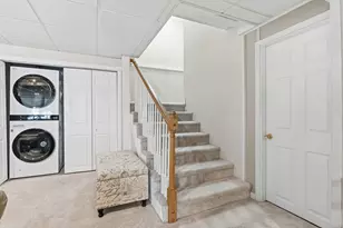 8 Flag Ct, Auburn, NH 03032 - Photo 28