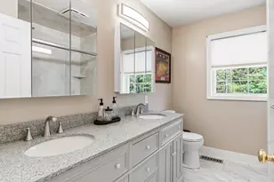 8 Flag Ct, Auburn, NH 03032 - Photo 26
