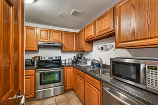 19 Saco St, Conway, NH 03813 - Photo 6