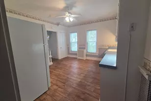 427 Wilson St, Manchester, NH 03103 - Photo 22