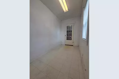 427 Wilson Street, Manchester, NH 03103 - Photo 28