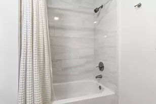 45 New York St, Dover, NH 03820 - Photo 18