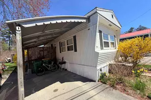 20 Moose Ln, Rochester, NH 03867 - Photo 2