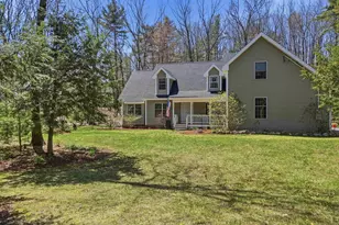 5 Sarah&apos S Way, Newton, NH 03858 - Photo 2