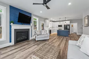 11 Hillside Dr, New Ipswich, NH 03071 - Photo 10