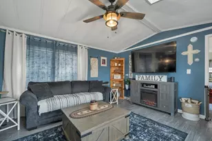 7 N Dewberry Ln, Rochester, NH 03867 - Photo 6