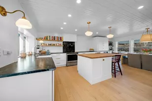 54 Middle Rd, Brentwood, NH 03833 - Photo 6