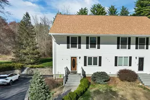 284a High Range Rd, Londonderry, NH 03053 - Photo 2