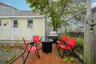 7 Perkins Ave, Hampton, NH 03842 - Photo 8