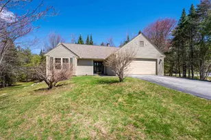 32 Cricenti Ln, New London, NH 03257 - Photo 1