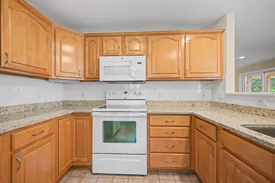 32 Cricenti Lane, New London, NH 03257 - Photo 18