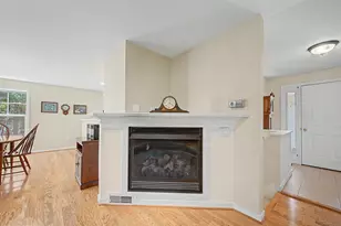 32 Cricenti Ln, New London, NH 03257 - Photo 10