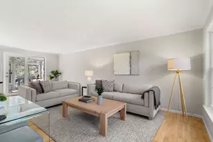 71 Talent Rd, Litchfield, NH 03052 - Photo 8