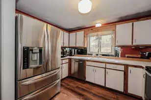 38 Winterwood Dr, Londonderry, NH 03053 - Photo 20