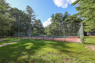 38 Winterwood Dr, Londonderry, NH 03053 - Photo 50