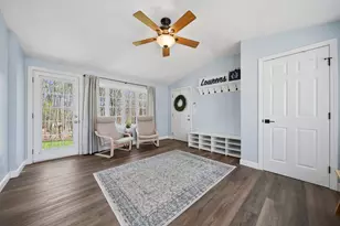 7 Vernon St, Hudson, NH 03051 - Photo 4