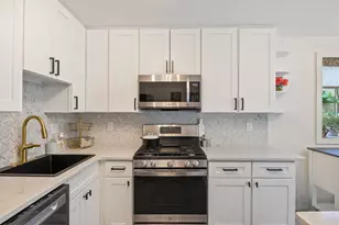 31 Tideview Dr, Dover, NH 03820 - Photo 8
