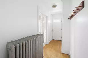 19 Pearl St, Portsmouth, NH 03801 - Photo 8