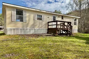 862 Mayhew Turnpike, Bridgewater, NH 03222 - Photo 2