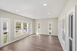174 S Stark Hwy, Weare, NH 03281 - Photo 16