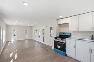 174 S Stark Hwy, Weare, NH 03281 - Photo 8