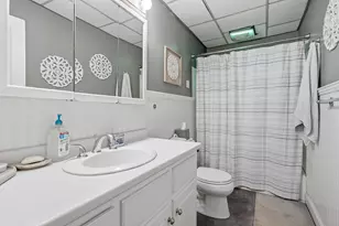 82 Sunnyside St, Manchester, NH 03103 - Photo 28