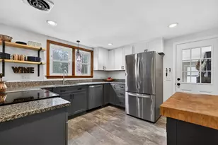 686 Old Candia Rd, Candia, NH 03034 - Photo 6