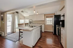 401 Broad St, Nashua, NH 03063 - Photo 6