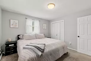 15 Bradford Dr, Merrimack, NH 03054 - Photo 4