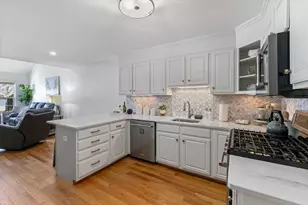 64 Brookview Rd, Windham, NH 03087 - Photo 8