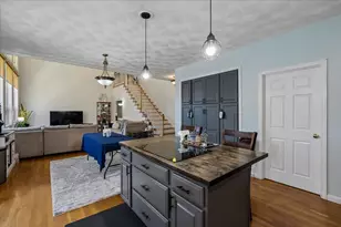 85 Odell Rd, Sandown, NH 03873 - Photo 6