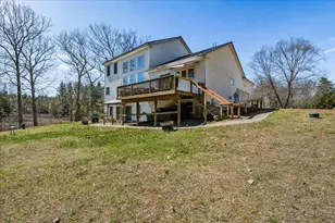 85 Odell Rd, Sandown, NH 03873 - Photo 32