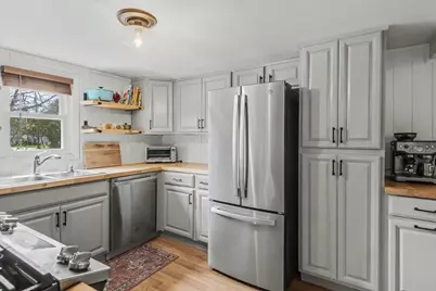 185 Sand Hill Road, Essex, VT 05452 - Photo 8