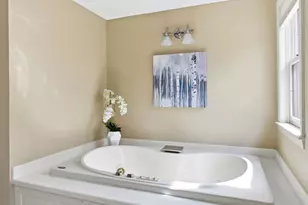 25 Buttonwood Dr, Derry, NH 03038 - Photo 26