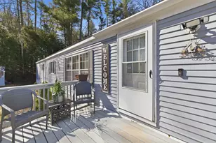 22 Brook Cir, Loudon, NH 03307 - Photo 4
