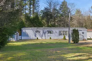 22 Brook Cir, Loudon, NH 03307 - Photo 2