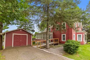 721 Central St, Franklin, NH 03235 - Photo 4