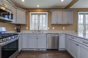 29 Churchill Dr, Hooksett, NH 03106 - Photo 18