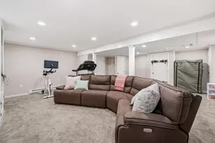 157 Mission Ave, Manchester, NH 03104 - Photo 28