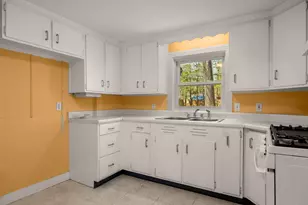 65 McKinley Rd, Portsmouth, NH 03801 - Photo 14