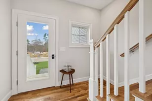 11 Landing Wy, Rochester, NH 03868 - Photo 10