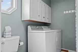 66 Bedel St, Manchester, NH 03102 - Photo 14