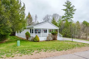 39 Blair Dr, Rochester, NH 03868 - Photo 2