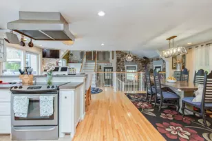 131 Bush Hill Rd, Pelham, NH 03076 - Photo 12