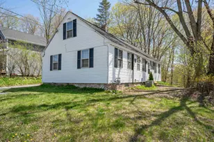 5 Loop Rd, Merrimack, NH 03054 - Photo 4
