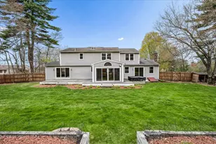 98 Musquash Rd, Hudson, NH 03051 - Photo 4